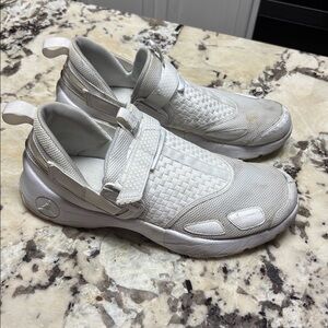 Jordan Trunner LX white  Noir Shoes | Men’s Size 13